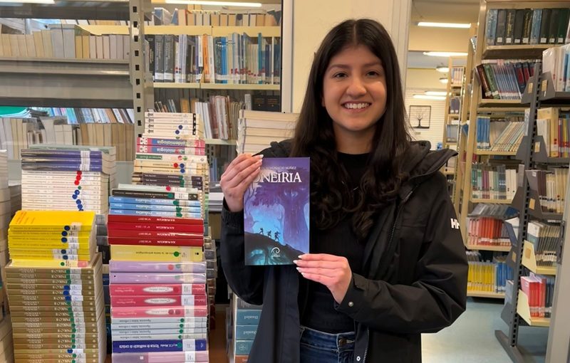 Estudiante de Psicopedagogía tras publicar su propio libro: Ser autora y estudiar a la vez es un regalo