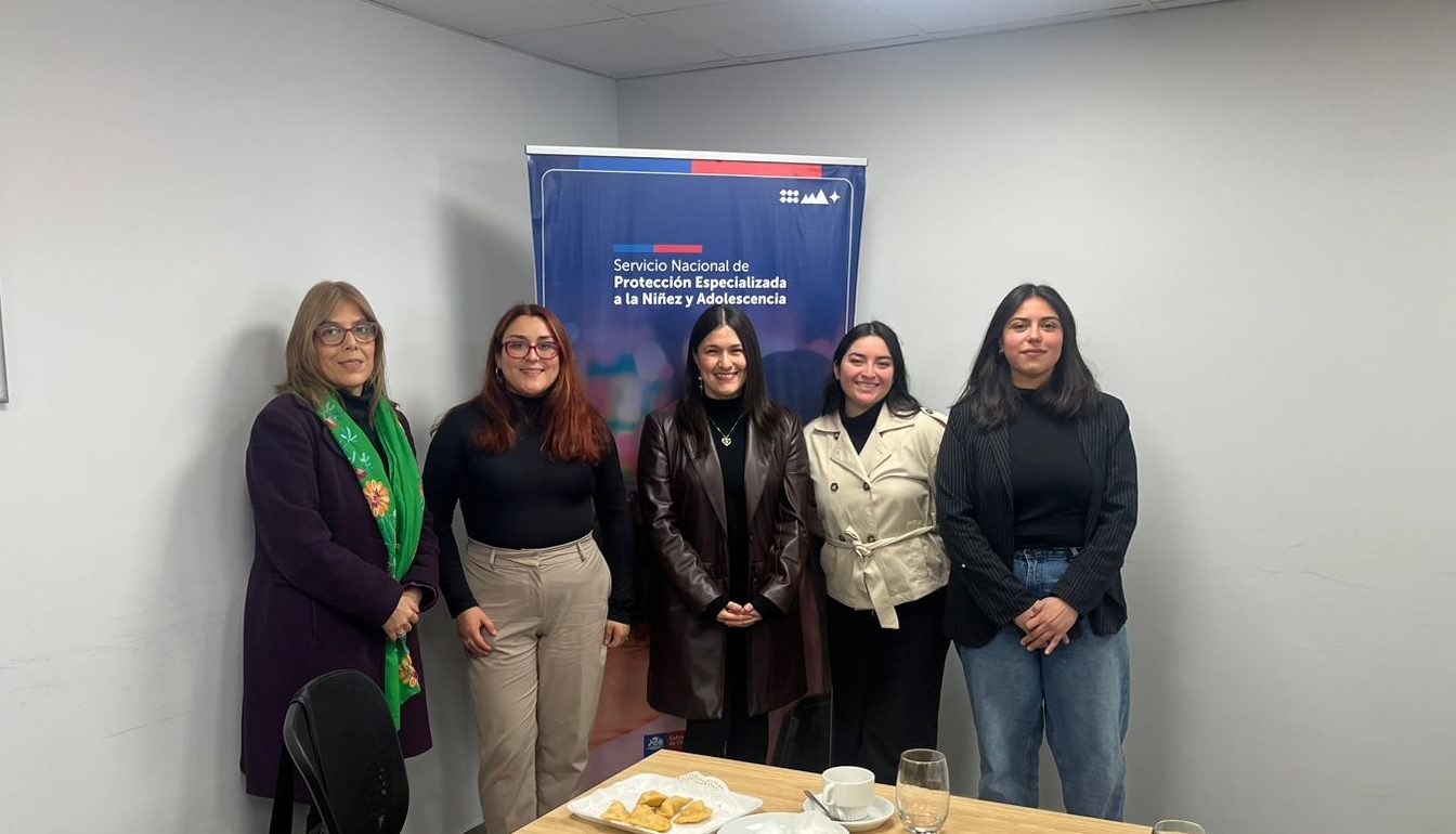 CAPS de la UST Talca fue reconocido por su labor de apoyo a funcionarios de residencia de protección infantil
