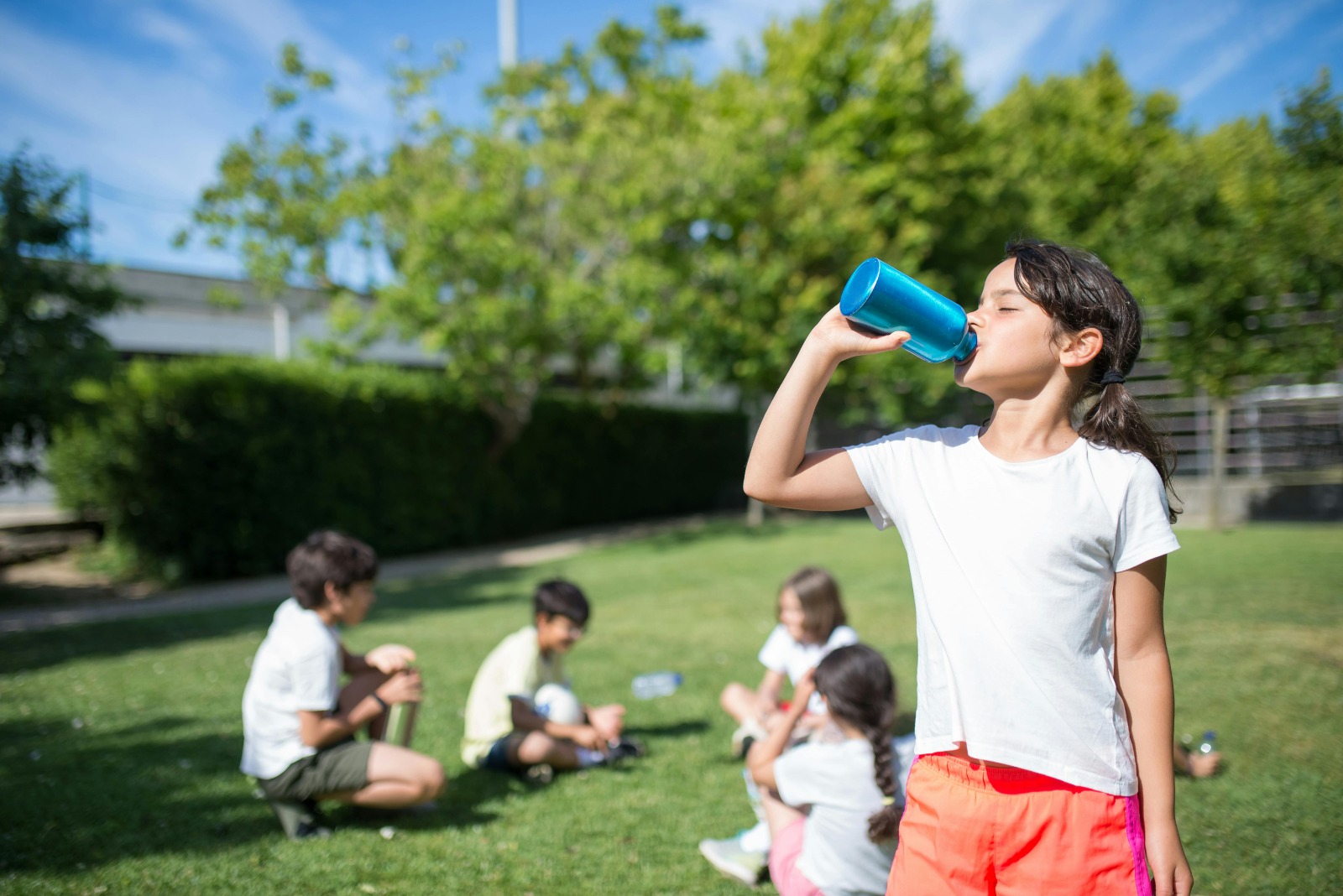 Académicos Investigadores UST Los Ángeles Publican Estudio Internacional que Vincula el Juego Activo con la Autoestima de los Niños