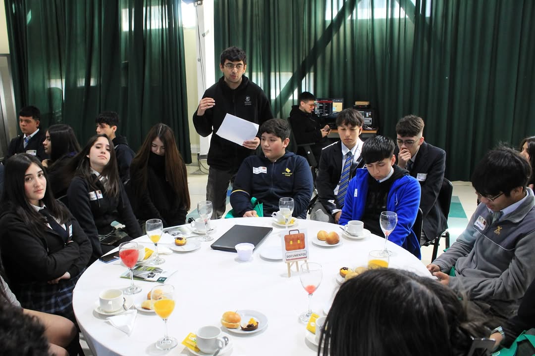 Santo Tomás Concepción realizó el Segundo Encuentro Escolar de especialidad Administración