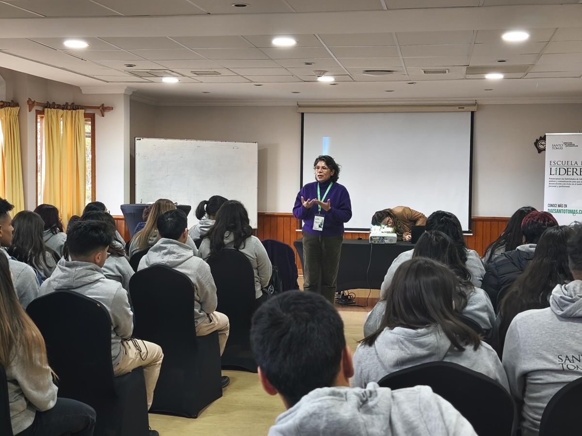 Estudiantes de Santo Tomás Osorno compartieron experiencias y fortalecieron habilidades en jornada de Escuela de Líderes