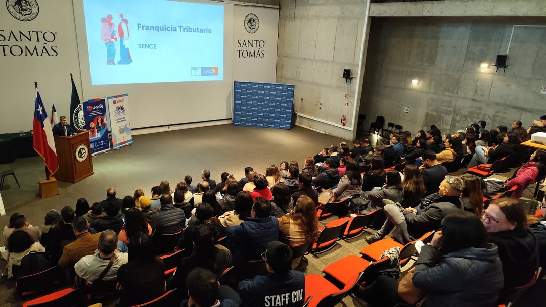 Santo Tomás La Serena fue sede de seminario sobre Franquicia Tributaria que reunió a distintos actores regionales