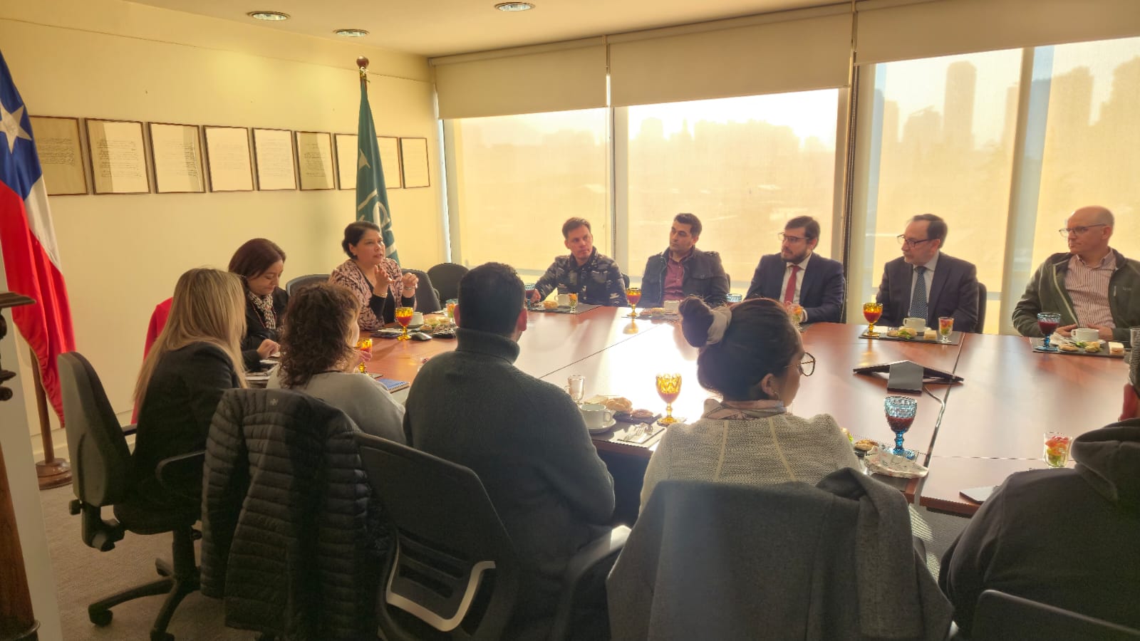 Empleadores participan en reunión informativa sobre Proceso de Acreditación Institucional 2025 en sede Santiago
