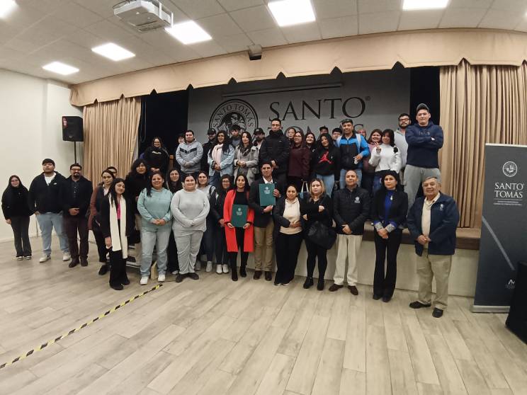 Santo Tomás Copiapó y Servicios Mineros Mintral Limitada firman convenio de colaboración mutua