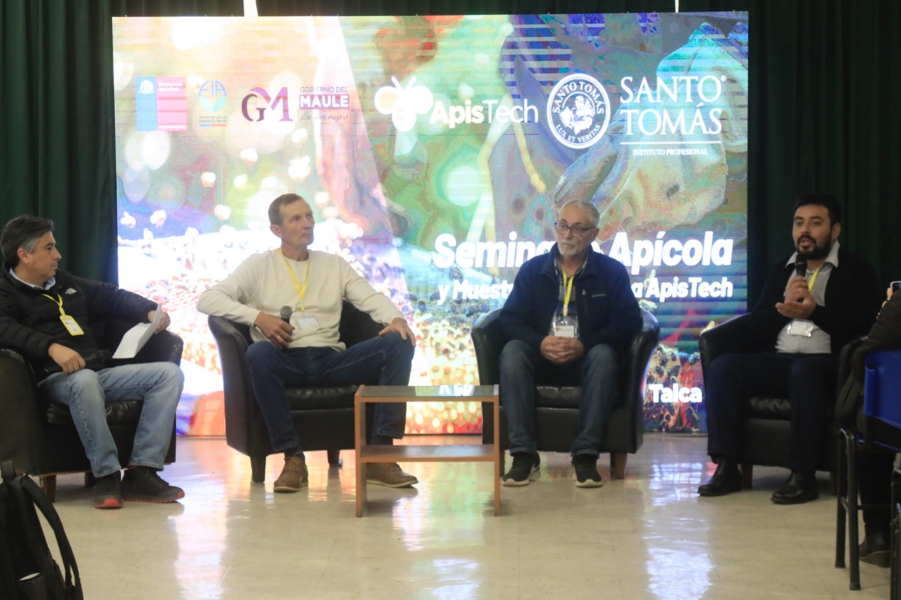 ApisTech conectó ciencia, tecnología y producción apícola en Santo Tomás Talca