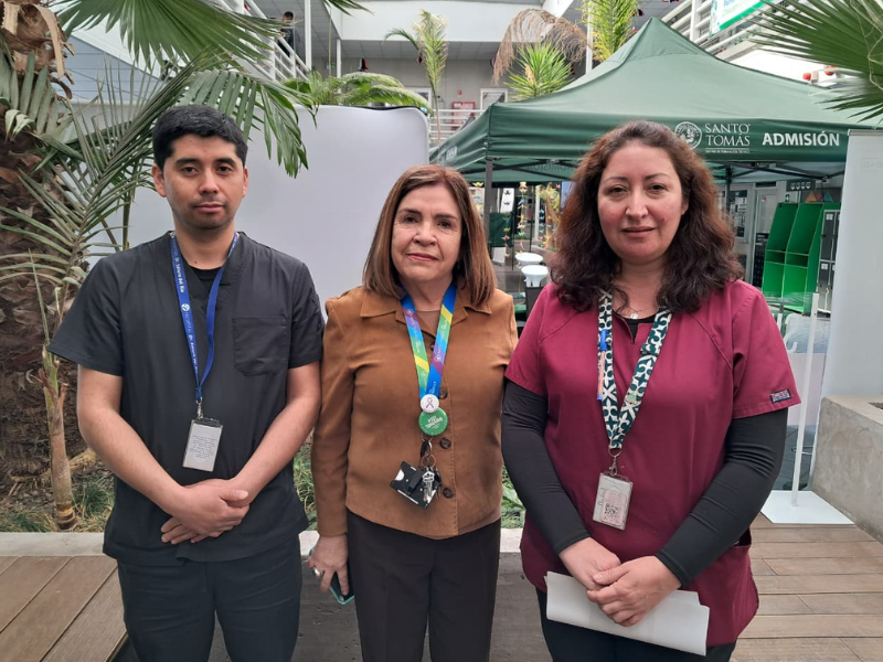 CFT Santo Tomás Puente Alto dona centrífuga al Hospital Dr. Sótero del Río