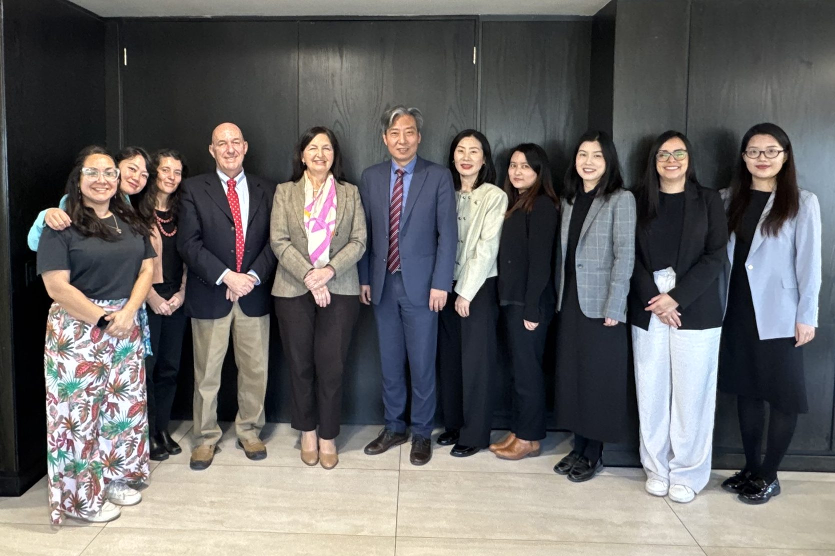 Rectora Nacional UST se reúne con Director General de CLEC para confirmar estrecha alianza entre instituciones
