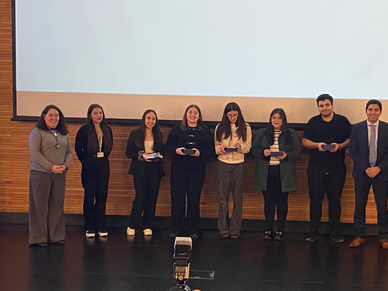 Estudiantes UST logran destacado 3er lugar en el Hackathon Interinstitucional de Auditoría 2025