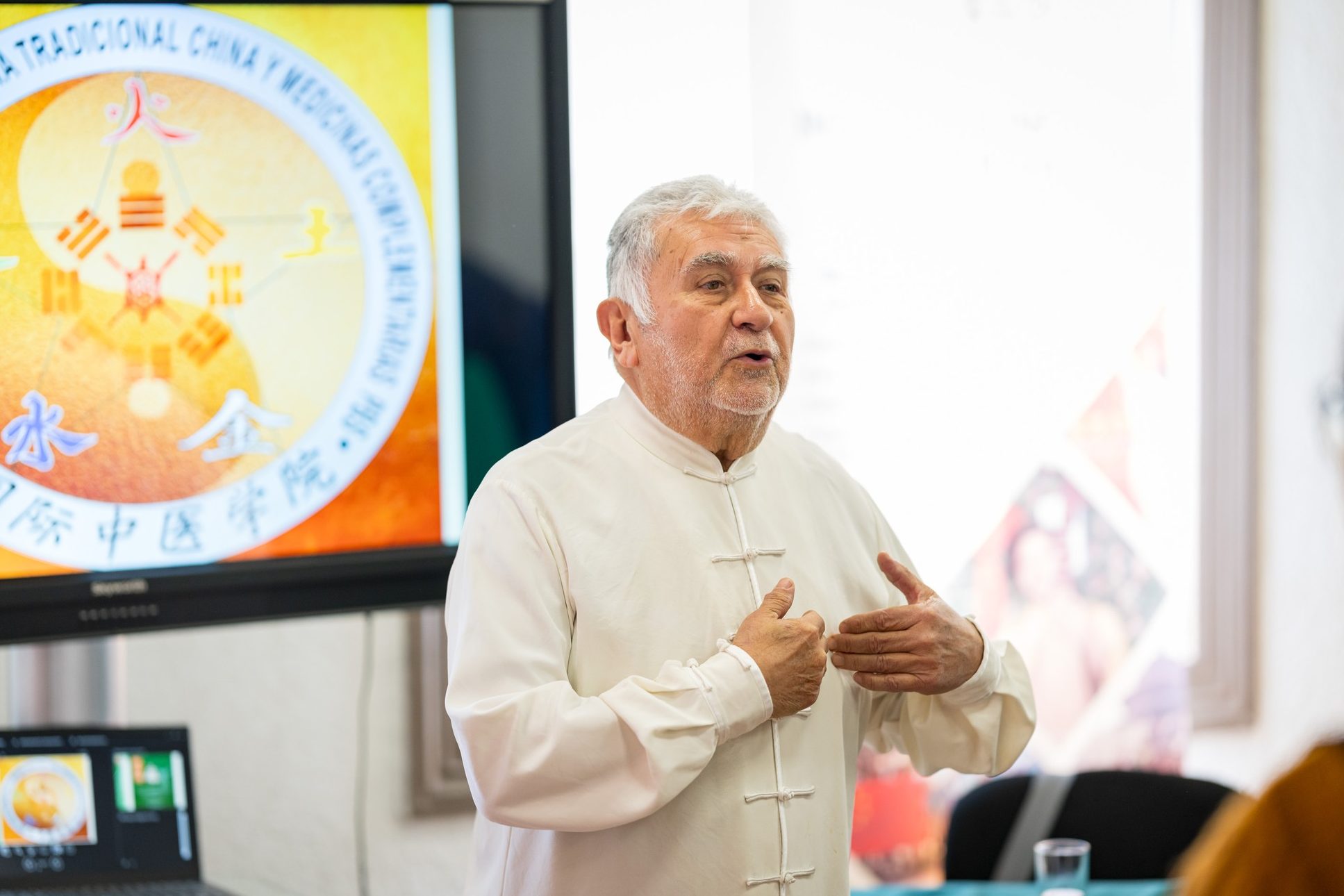 ICST invita a webinar “China + Medicina” sobre salud emocional y medicina tradicional china