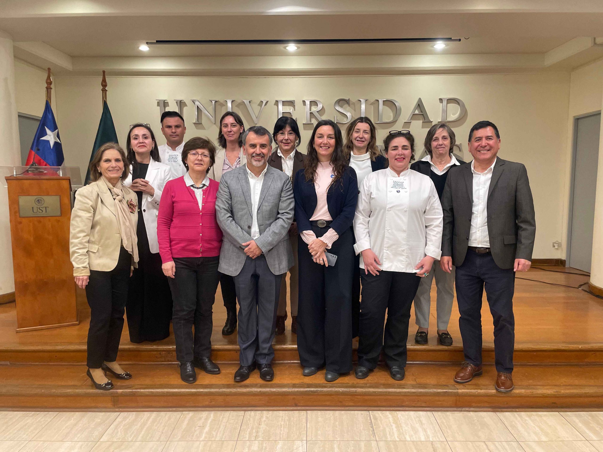 Estudiantes de Santo Tomás Santiago Centro fueron premiados en el Segundo Concurso de Innovación para la Reducción de Pérdidas y Desperdicios de Alimentos