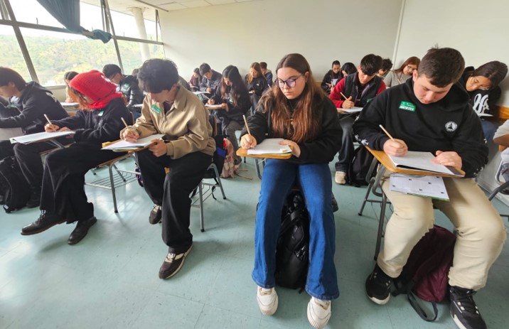 Santo Tomás realizó a nivel nacional Tercer Ensayo PAES 2025