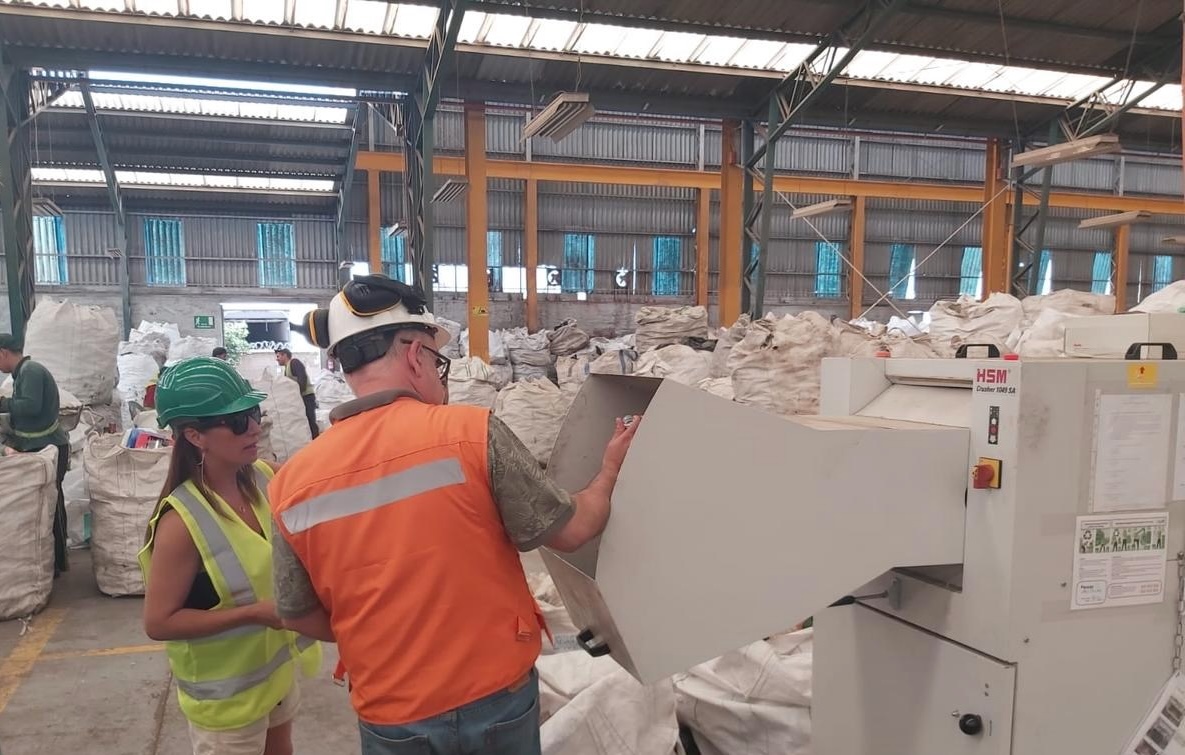 Beca CORFO impulsa a docente de la UST en formación para la economía circular