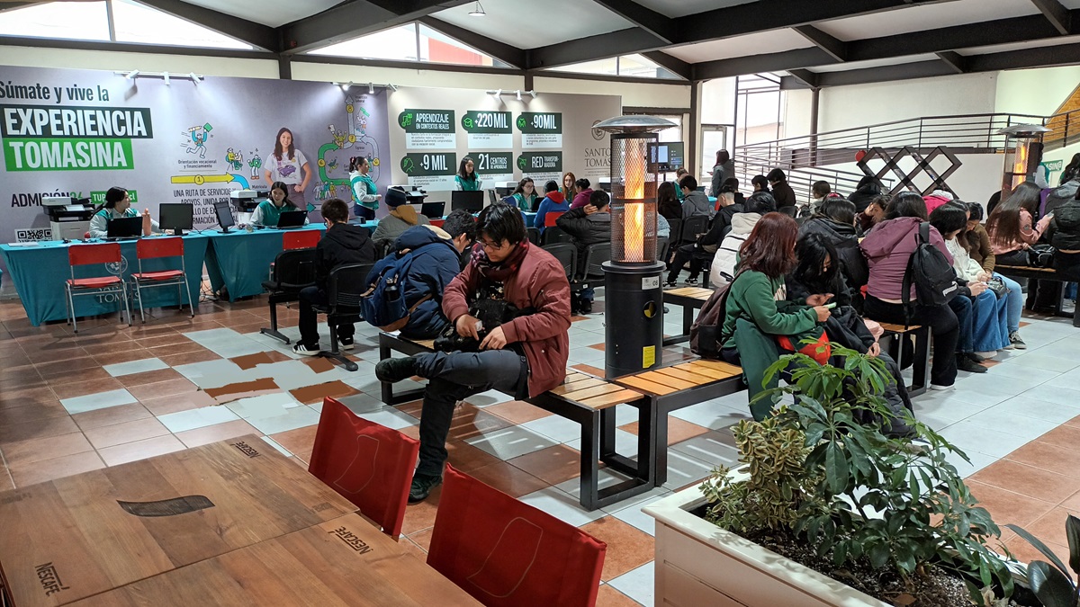 Con matrícula gratis y nueva carrera Técnico en Farmacia Santo Tomás Osorno inició su período de Admisión 2026