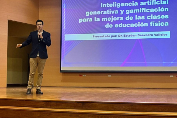 Docente de Terapia Ocupacional de la UST Valdivia destacó en congresos internacionales con ponencias sobre inteligencia artificial y gamificación