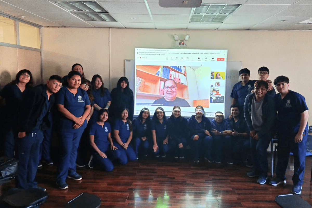 Enfermería UST fortalece su formación internacional con clases espejo junto a Universidad La Salle de México