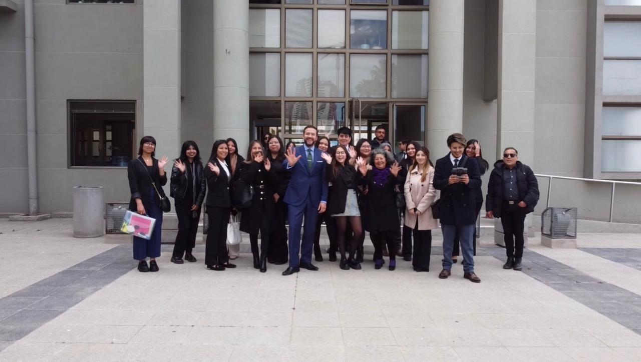 Estudiantes de Técnico Jurídico de Santo Tomás La Serena realizaron visita guiada al Juzgado de Familia de Coquimbo