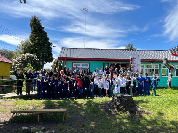 Operativo Rural: Estudiantes de Santo Tomás Puerto Montt reafirmaron su compromiso social con atenciones a vecinos de Alerce