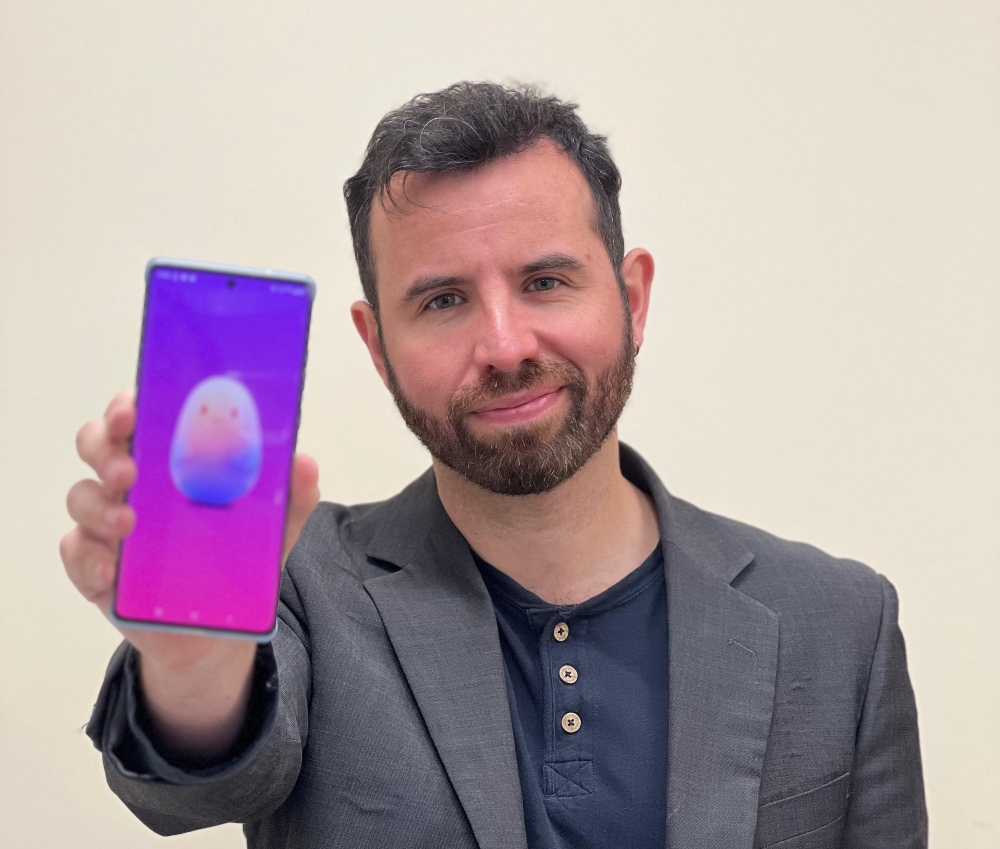 Estudio de la Universidad Santo Tomás Temuco demuestra beneficios del uso de inteligencia artificial en el acompañamiento de padres y cuidadores durante la crianza