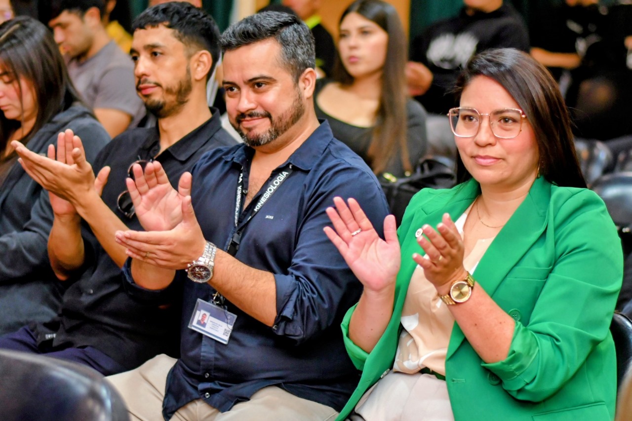 Tarapacá fue sede de 1° Jornada Científica de Kinesiología
