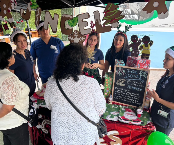 Enfermería UST Arica promueve una “Navidad Saludable” junto a personas mayores de la comunidad