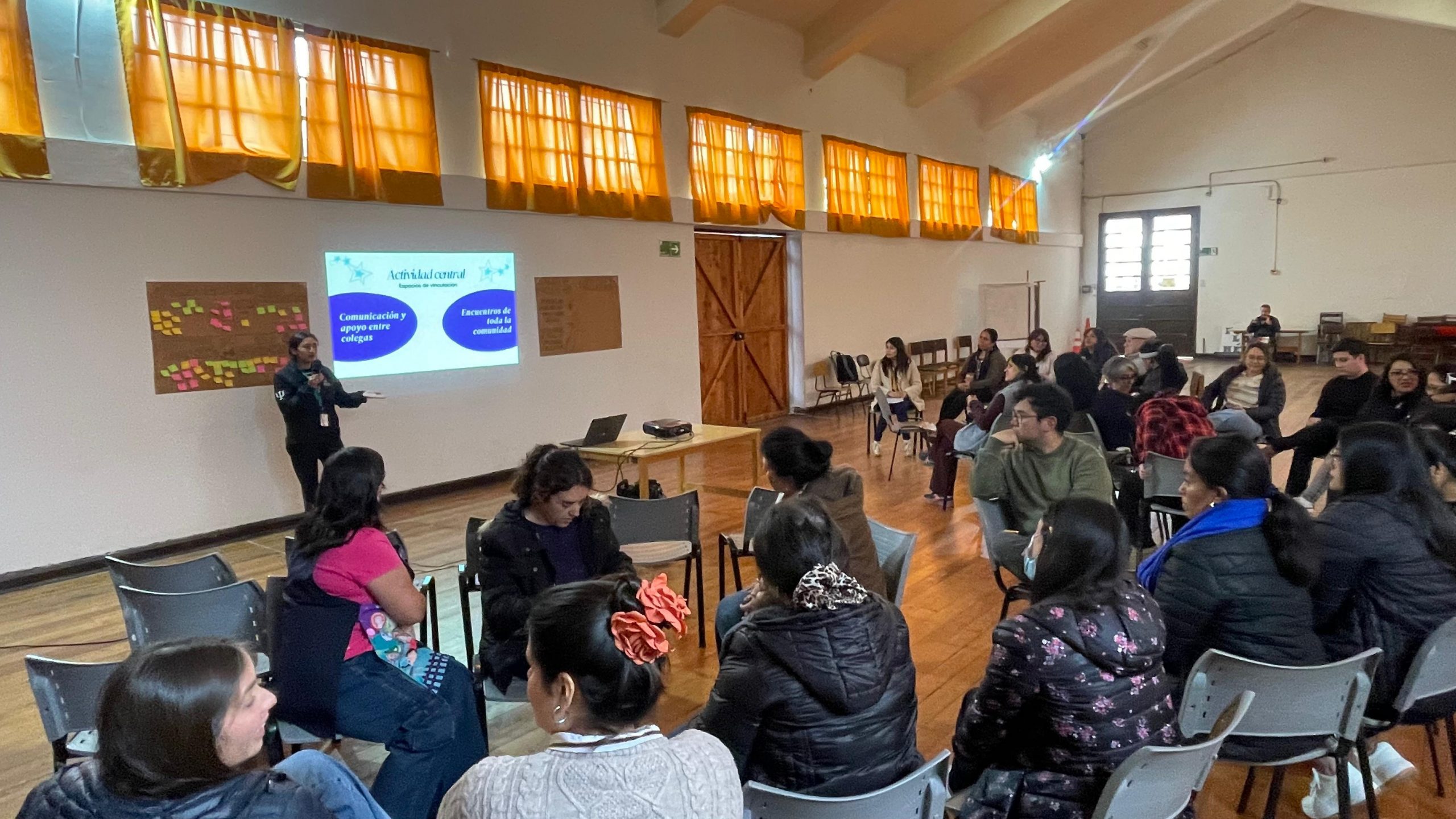 Estudiantes de Psicología de Santo Tomás La Serena realizan jornadas de capacitación en salud mental comunitaria en el Colegio Héroes de la Concepción