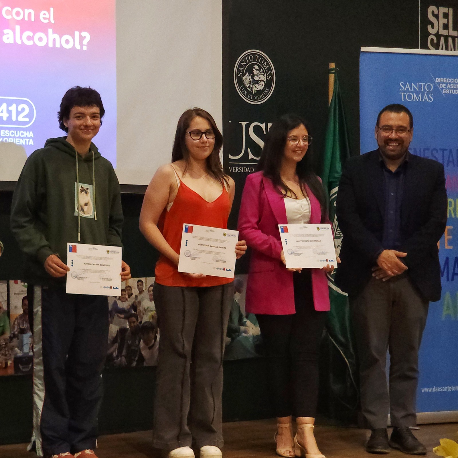 Tomasinos son certificados en programa de capacitación de SENDA Previene y la Municipalidad de Concepción