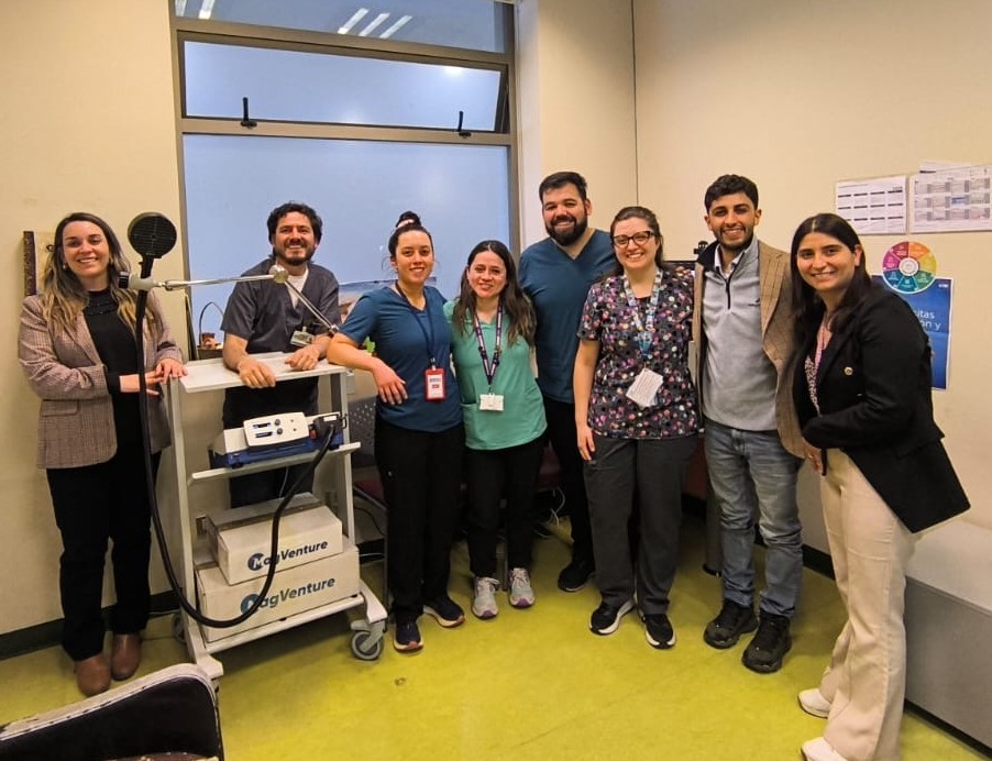 Docente de Terapia Ocupacional UST Temuco capacita a equipo del Hospital de Puerto Montt en innovadora técnica de neuromodulación