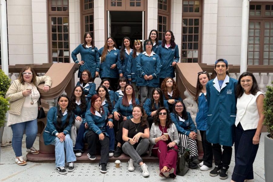 Estudiantes de Educación Diferencial participan de Segundo Seminario de Investigación Interuniversitaria UVM - UST